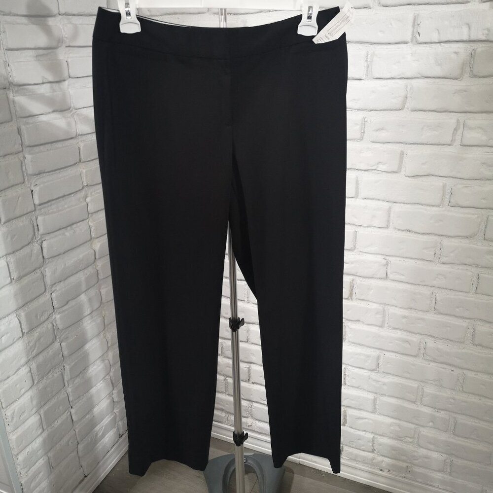 NWT Liz Claiborne Audra Ladies Size 12 Short Black Straight Leg Dress Pants